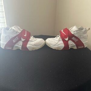Nike Air Veer Size 13 White/Red No Box Good Condition